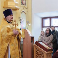 8 февраля. Божественная литургия.