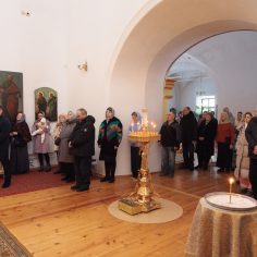 8 февраля. Божественная литургия.