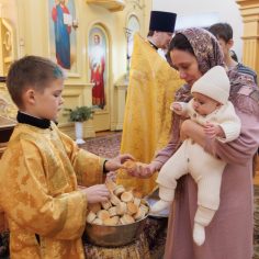 8 февраля. Божественная литургия.