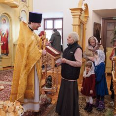 8 февраля. Божественная литургия.