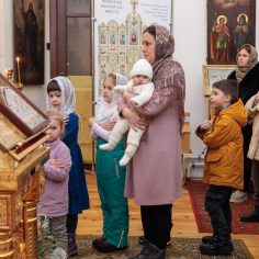 8 февраля. Божественная литургия.