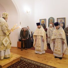 11 января. Божественная литургия архиерейским чином.