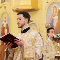 11 января. Божественная литургия архиерейским чином.
