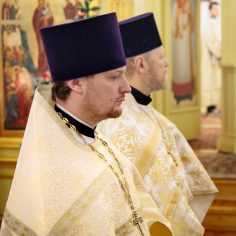 11 января. Божественная литургия архиерейским чином.