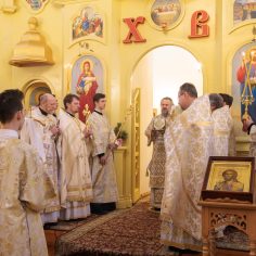 11 января. Божественная литургия архиерейским чином.