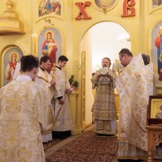 11 января. Божественная литургия архиерейским чином.