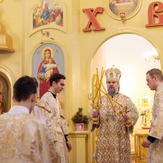 11 января. Божественная литургия архиерейским чином.