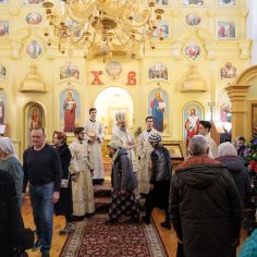 11 января. Божественная литургия архиерейским чином.