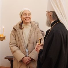 11 января. Божественная литургия архиерейским чином.