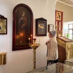 15 июня. Божественная литургия.