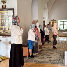15 июня. Божественная литургия.