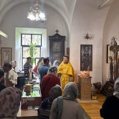 15 июня. Божественная литургия.