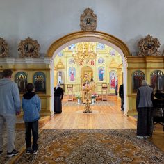 15 июня. Божественная литургия.