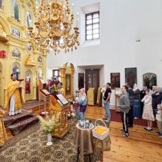 15 июня. Божественная литургия.