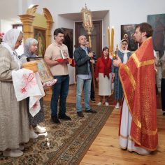 22 апреля. Память Иверской иконы Божией Матери.