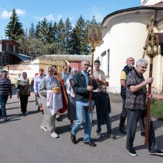 22 апреля. Память Иверской иконы Божией Матери.