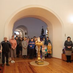 28 декабря. Божественная литургия.