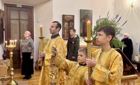 15 декабря. Божественная Литургия.